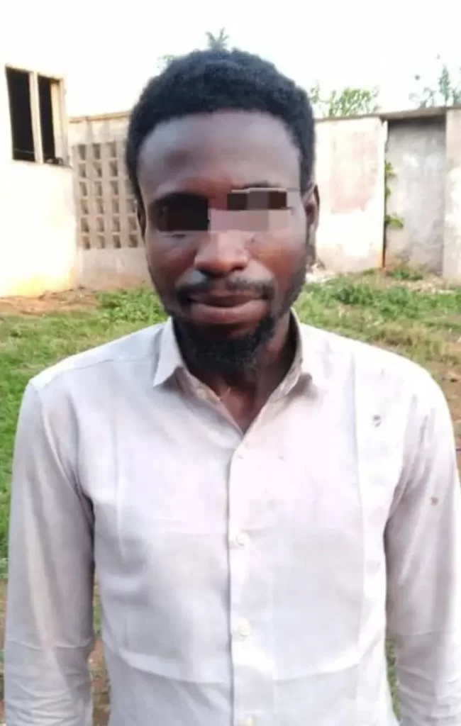 Ekiti police arrest man who allegedly specialize in stealing phones during church service