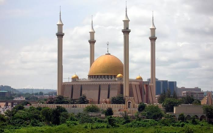 Igbo Imam Leads Abuja National Mosque