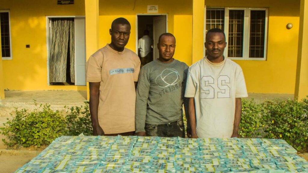 Police Arrest 3 with N100bn Fake Foreign Currencies